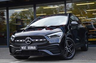 mercedes-benz-gla-klasse-250-e-amg-