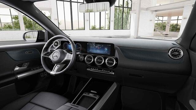 Mercedes-Benz GLA-KLASSE 250 e Luxury Line | Night pakket | Trekhaak | Stoelverwarming |