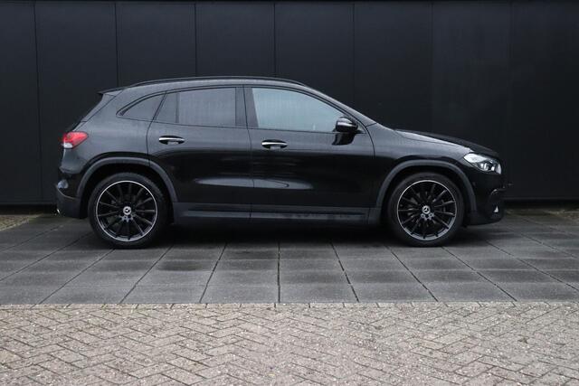 Mercedes-Benz GLA-KLASSE 180 AMG Line | PANO | CAMERA | NAVI | CRUISE | LMV |