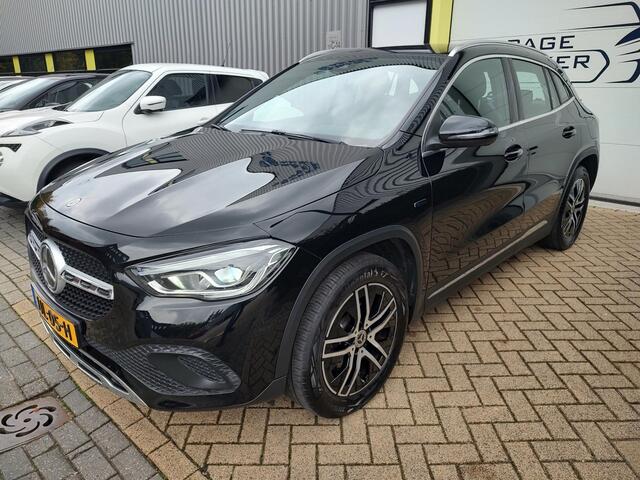Mercedes-Benz GLA-KLASSE 250 e Progressive Plug-In leder led Camera CarPlay