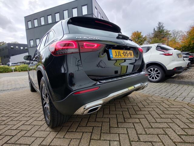 Mercedes-Benz GLA-KLASSE 250 e Progressive Plug-In leder led Camera CarPlay