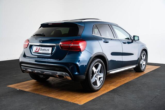 Mercedes-Benz GLA-KLASSE 180 Sport Edition Premium AMG Line Exterieur - Panoramaschuifdak - Stoelverwarming voor - Actieve parkeerassistent - Sfeerverlichting - AMG DYNAMIC SELECT - EASY PACK achterklep -