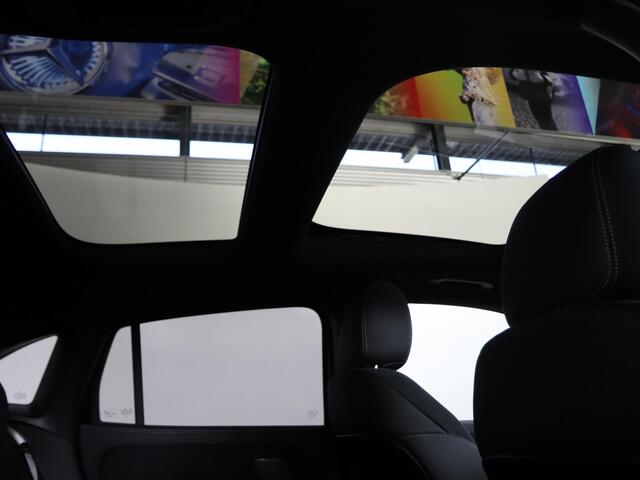 Mercedes-Benz GLA-KLASSE 250e Business Solution AMG | AMG Line plus | Panoramaschuifdak | 20" AMG-velgen | Head-Up | Parkeerpakket | Nightpakket |