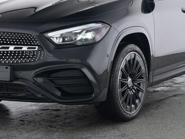 Mercedes-Benz GLA-KLASSE 250 e AMG Plug-In Hybride AMG Line Premium Plus | Night Pakket | Trekhaak | Panorama Schuif-Kanteldak | Burmester® | 20 Inch AMG Velgen . Inclusief 24 maanden MB Certified garantie voor Europa.