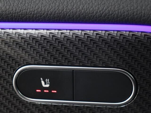 Mercedes-Benz GLA-KLASSE 250e AMG Limited | Panoramadak | Trekhaak | Carplay | Matrix LED | Memory | Keyless | Sfeerverlichting | Leder/Alcantara | Stoelverwarming | Widescreen | Camera | PHEV | Plug In