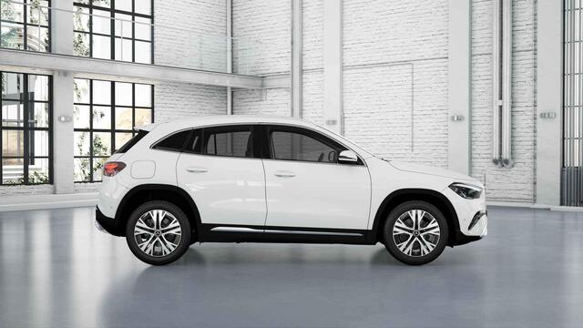 Mercedes-Benz GLA-KLASSE 250 e Luxury Line | Trekhaak | Winter pakket | Elektrische achterklep |