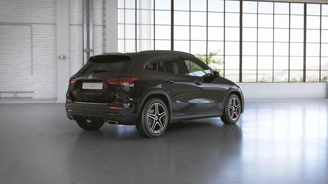 Mercedes-Benz GLA-KLASSE 200 Business Solution AMG | Night | Sfeerverlichting | Stoelverwarming | 19" lichtmetalen velgen | High Peformance LED koplampen |