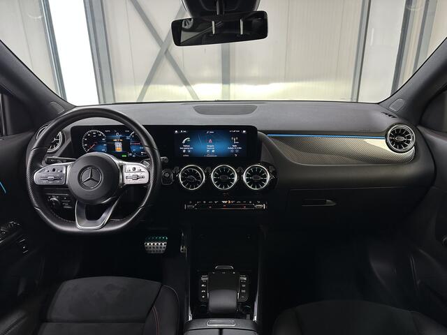 Mercedes-Benz GLA-KLASSE 250 e AMG Line PHEV 218pk | Afn. Trekhaak | Park assist | Apple carplay/Android auto |