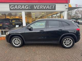 mercedes-benz-gla-klasse-180-busine