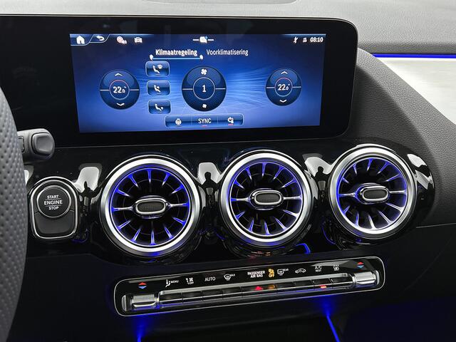 Mercedes-Benz GLA-KLASSE 250 e Business Solution AMG | AMG Line Plus pakket | Trekhaak | Winterpakket | Burmester® 3D sound systeem | GUARD 360 ° Vehicle protection Plus | Nightpakket | 360°-camera | Head-up display |