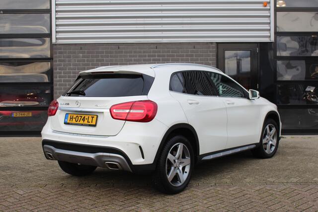 Mercedes-Benz GLA-KLASSE 250 4Matic Prestige / Camera / Trekhaak / Xenon