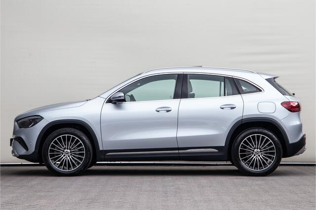Mercedes-Benz GLA-KLASSE 250 e Luxury Line, Panorama, Key-Less, Hybrid 2024