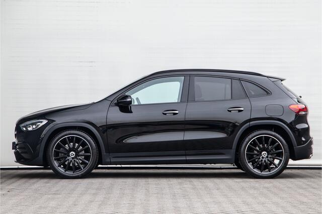 Mercedes-Benz GLA-KLASSE 180 AMG Nightpack, Widescreen, Distronic, Sfeerverlichting 2023