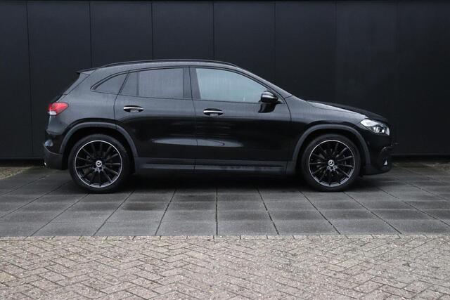 Mercedes-Benz GLA-KLASSE 180 AMG Line | PANO | CAMERA | NAVI | CRUISE | LMV |
