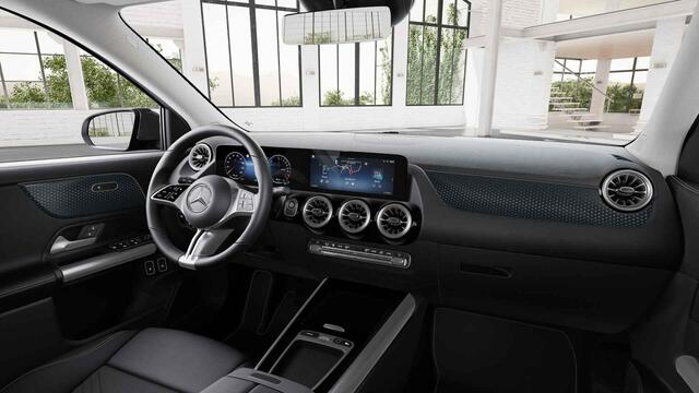 Mercedes-Benz GLA-KLASSE 250 e Luxury Line | Night pakket | Trekhaak | Winter pakket | 360 camera | Multibeam LED |