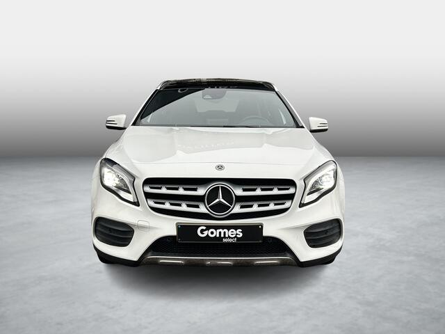 Mercedes-Benz GLA-KLASSE 180 Premium Panoramadak | Cruise Control | Stoelverwarming