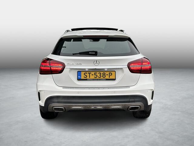 Mercedes-Benz GLA-KLASSE 180 Premium Panoramadak | Cruise Control | Stoelverwarming