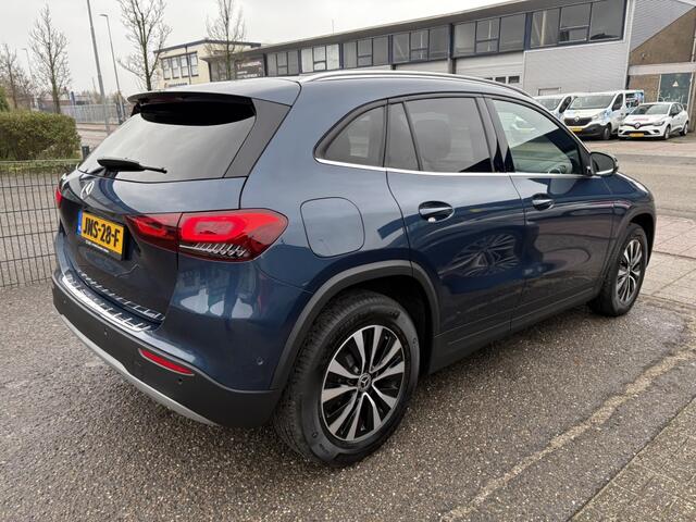 Mercedes-Benz GLA-KLASSE 250 e Business Solution Luxury Limited