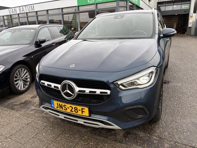 Mercedes-Benz GLA-KLASSE 250 e Business Solution Luxury Limited