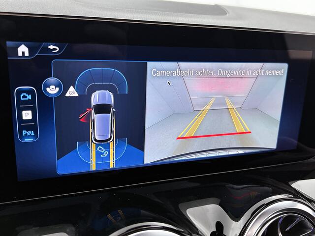 Mercedes-Benz GLA-KLASSE 180 Business Solution AMG | Trekhaak | MULTIBEAM LED | Nightpakket | Panoramaschuifdak | Smartphone Integratie | Keyless-Go comfortpakket | EASY PACK achterklep |