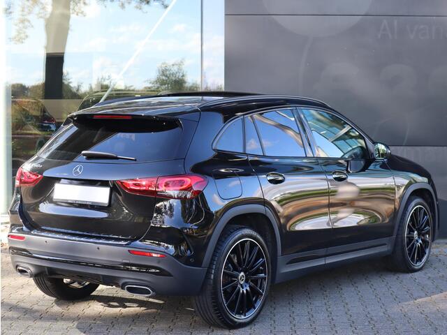 Mercedes-Benz GLA-KLASSE 250 e AMG Line