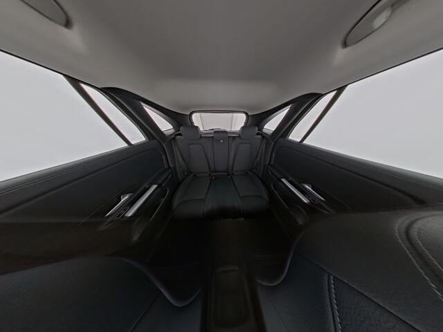 Mercedes-Benz GLA-KLASSE 250 e Plug-In Hybride Trekhaak | Night Pakket | Dodehoek Assist | Ledkoplampen | 11 kW Laden | Achteruitrijcamera. Inclusief 24 maanden MB Certified garantie voor Europa.