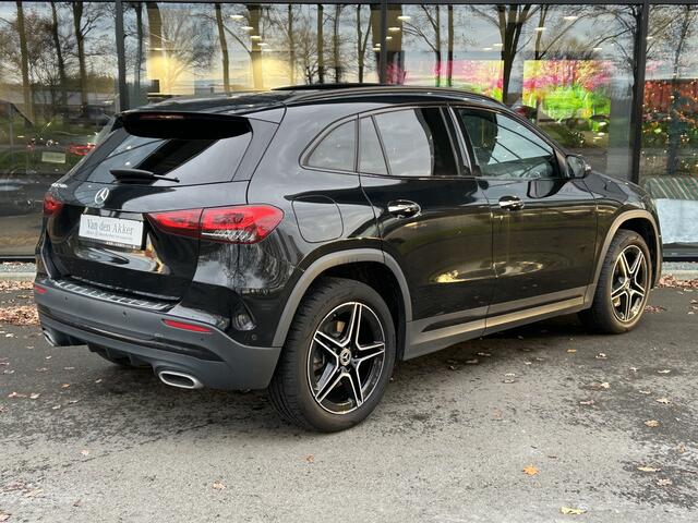 Mercedes-Benz GLA-KLASSE 250e AMG // Memory Stoelen // Distronic // Panoramadak // Rij Assistentiepakket // MultiBeam LED // Carplay // Nightpakket