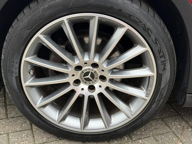 Mercedes-Benz GLA-KLASSE 200 Premium AMG / Unieke auto Pano-Dak | Elekt. klep | Camera | Carplay | LED |