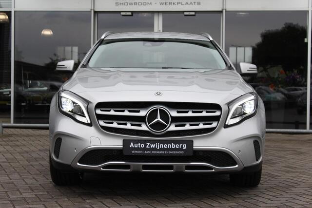 Mercedes-Benz GLA-KLASSE 180 | automaat | camera | navi