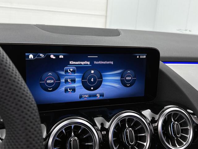 Mercedes-Benz GLA-KLASSE 250 e Business Solution AMG | Trekhaak | AMG Line Plus pakket | Panoramaschuifdak | Memorypakket | Augmented Reality navigatie | 360°-camera | Multibeam LED | Head-up Display | 20 inch AMG velgen |