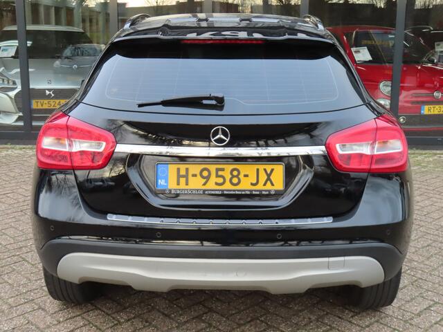 Mercedes-Benz GLA-KLASSE 200 d Ambition*Panoramadak*Navi*EXPORTPRIJS*