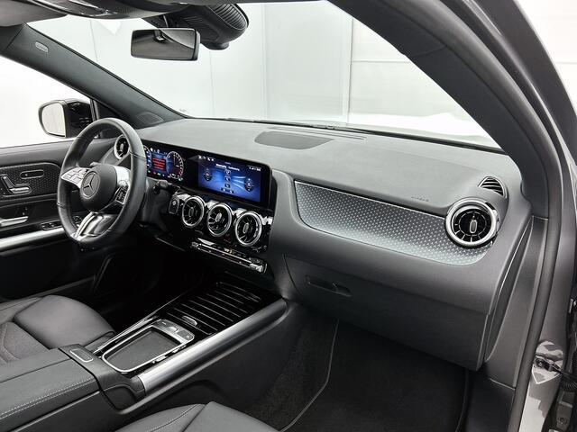 Mercedes-Benz GLA-KLASSE 250 e Plug-In Hybride Night Pakket | Memory Voorstoelen | Ledkoplampen | 11kW Laden | Stuur en Stoelverwarming. Inclusief 24 maanden MB Certified garantie voor Europa.