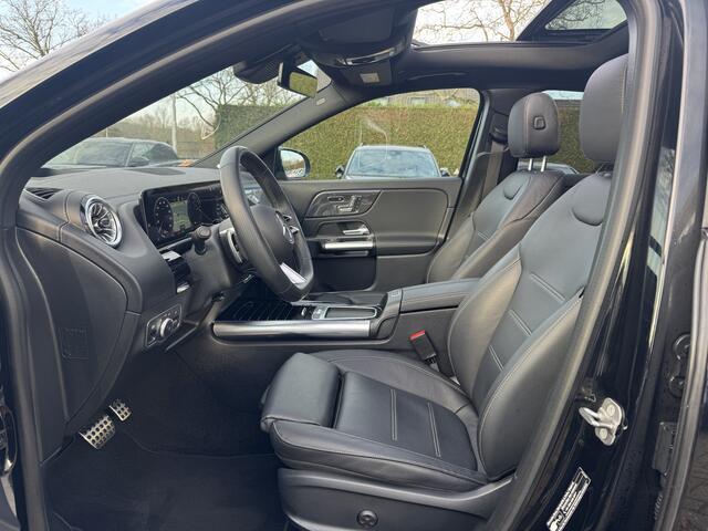 Mercedes-Benz GLA-KLASSE 250 e AMG Line / Full option! / Panoramadak / 360Camera / Head-up / Leder / Matrix LED / 19'' / Burmester / CarPlay / Stoelverwarming / DAB / Dodehoek / ACC