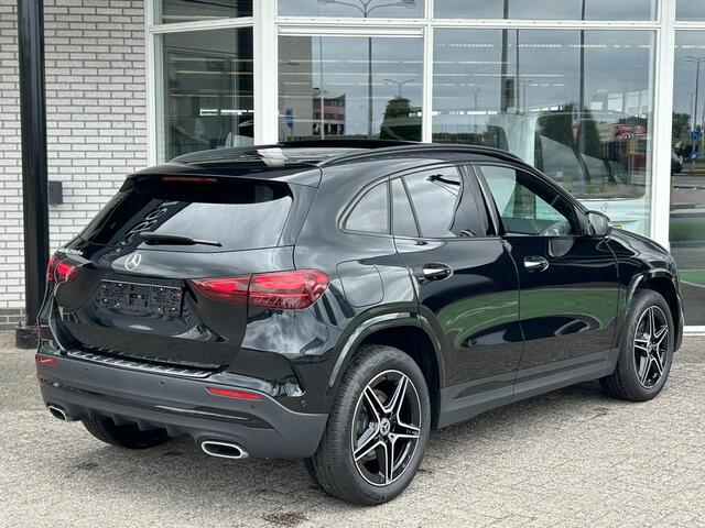 Mercedes-Benz GLA-KLASSE 250 e AMG | Panoramadak | Night Pakket
