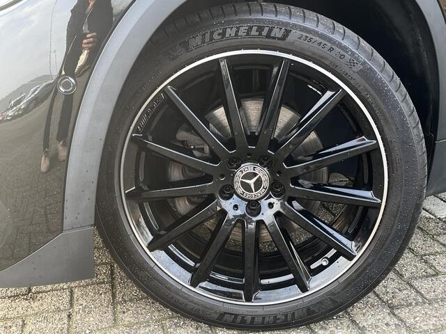 Mercedes-Benz GLA-KLASSE 250 e AMG Line