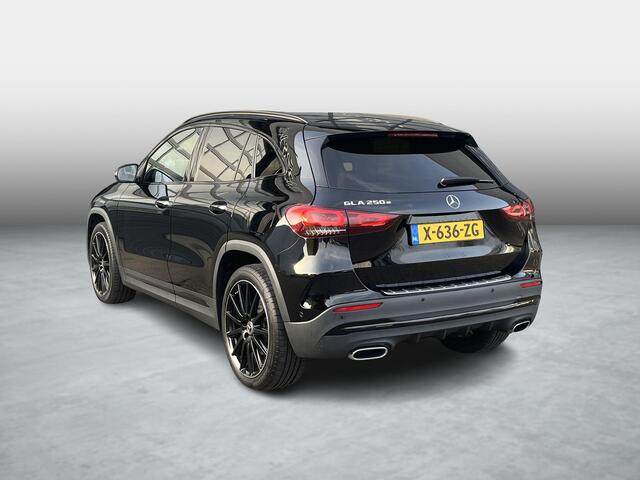 Mercedes-Benz GLA-KLASSE 250 e AMG Line