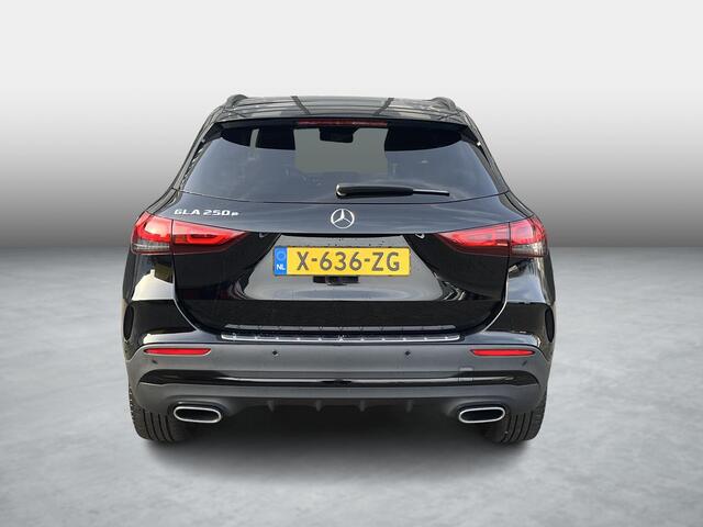 Mercedes-Benz GLA-KLASSE 250 e AMG Line