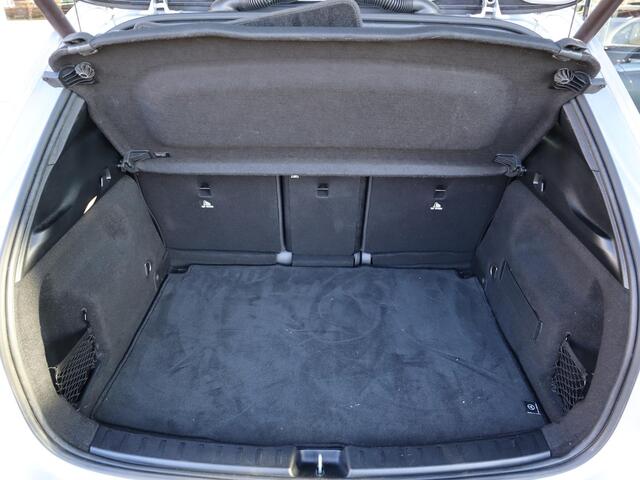 Mercedes-Benz GLA-KLASSE 250 e Business Solution AMG Limited