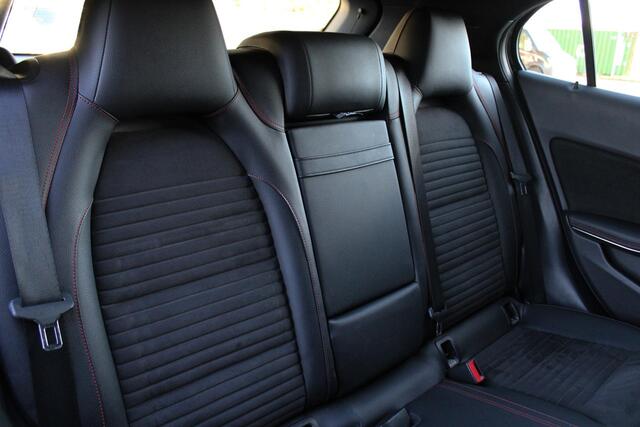 Mercedes-Benz GLA-KLASSE 180 122pk Business Solution AMG Automaat | Camera | Navigatie | Elektrische achterklep | Stoelverwarming