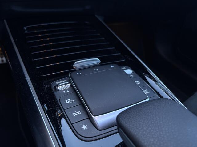 Mercedes-Benz GLA-KLASSE 200 Business Solution AMG Pano 360 camera