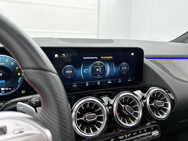 Mercedes-Benz GLA-KLASSE 250 e AMG Plug-In Hybride Panoramadak | 5 spaaks lichtmetalen velgen | elect. bed. Voorstoelen met memory | Trekhaak wegklapbaar | Navigatie | Parkig support met camera achter Inclusief 24 maanden Mercedes-Benz Certified garantie voor Europa.