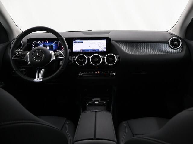 Mercedes-Benz GLA-KLASSE 250 e Luxury Line | Trekhaak | Winter pakket | Elektrische achterklep |