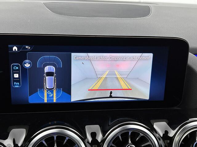 Mercedes-Benz GLA-KLASSE 250 e Business Solution AMG | Trekhaak | Nightpakket | Smartphone integratie | Multibeam LED | Stoelverwarming | Sfeerverlichting 64 kleuren | EASY PACK achterklep | Keyless-Go comfortpakket |
