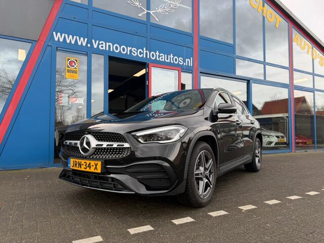Mercedes-Benz GLA-KLASSE 250 e Plug-In Hybride Automaat AMG Line bj2023