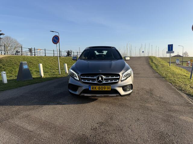 Mercedes-Benz GLA-KLASSE 180 bj2017/134000km/automaat