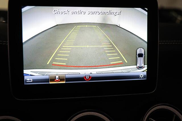 Mercedes-Benz GLA-KLASSE 250 White Art | PANORAMADAK | RECARO SCHAALSTOELEN | CAMERA