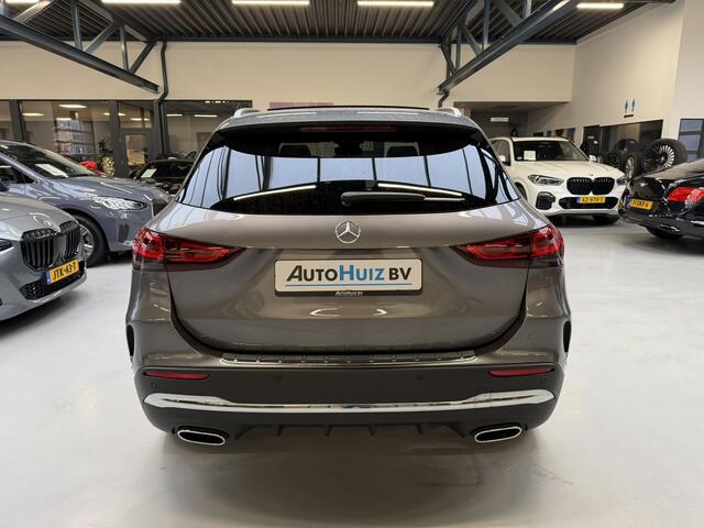 Mercedes-Benz GLA-KLASSE 250 225 PK 4MATIC AMG Line Panoramadak Achteruitrijcamera DAB Carplay 19 inch velgen Ambienteverlichting