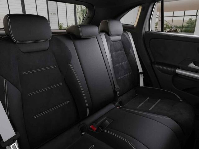 Mercedes-Benz GLA-KLASSE 250 e 140 Year Edition