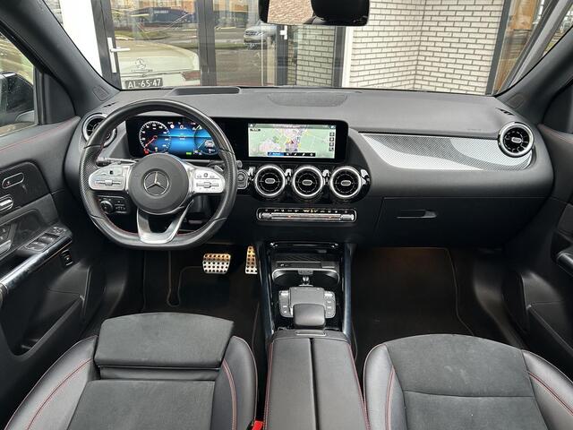 Mercedes-Benz GLA-KLASSE 250 e AMG | Panoramadak | Head-Up