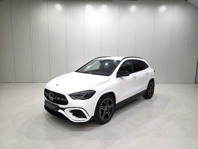 Mercedes-Benz GLA-KLASSE 200 AMG Line |CAMERA|CARPLAY|Sfeerverlichting|